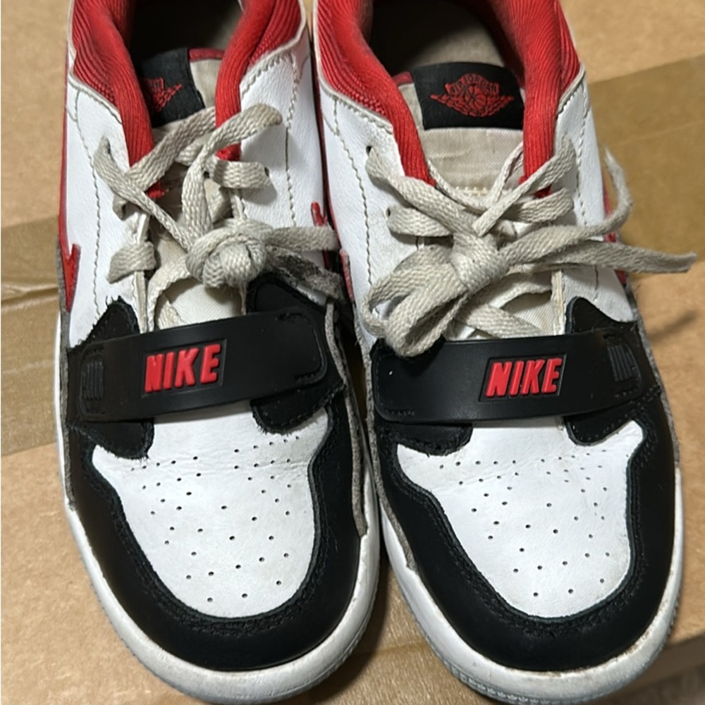 Nike Jordan legacy 312 low fire red Kids Sneakers - Red, Black, White